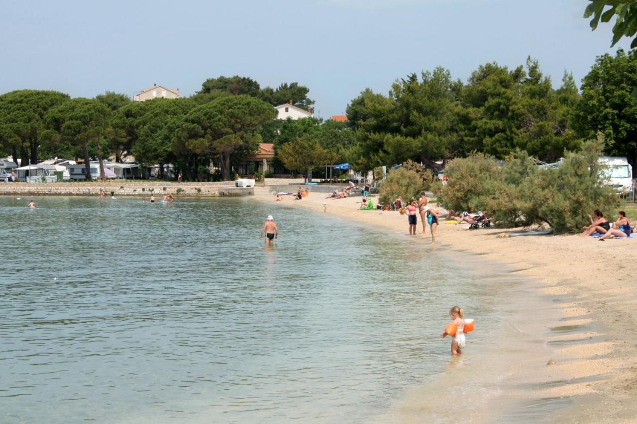 Apartments With A Swimming Pool Banjol, Rab - 11382 מראה חיצוני תמונה