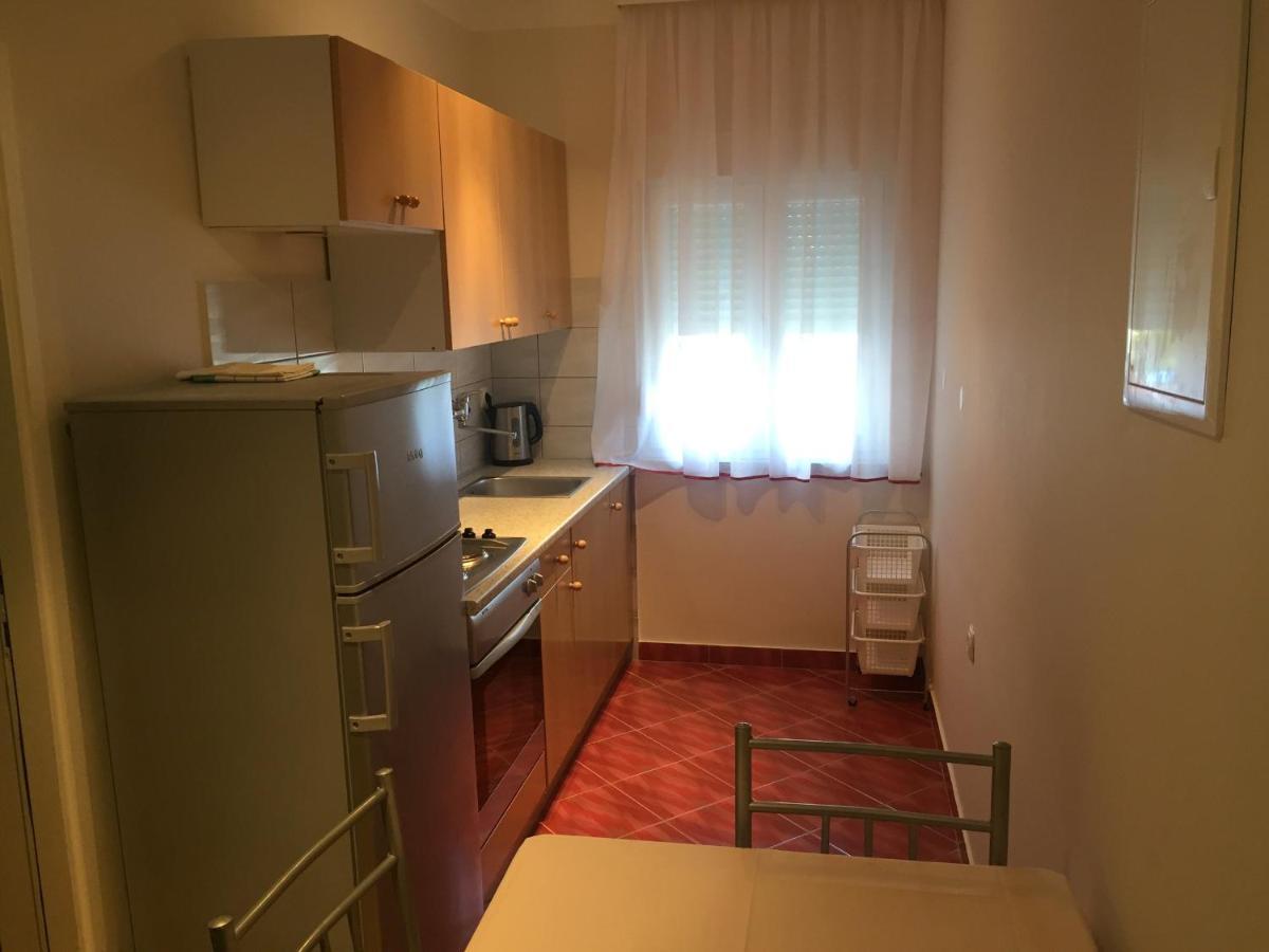 Apartments With A Swimming Pool Banjol, Rab - 11382 מראה חיצוני תמונה