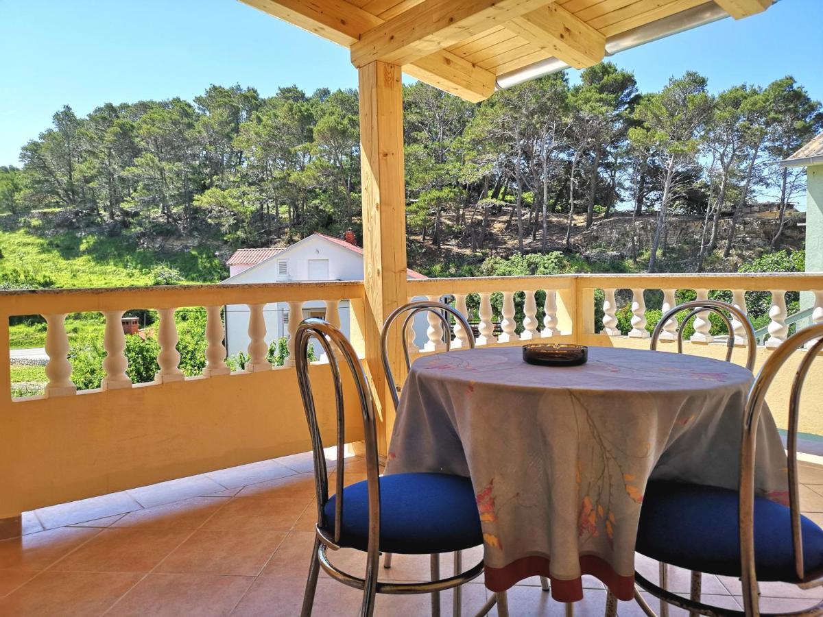 Apartments With A Swimming Pool Banjol, Rab - 11382 מראה חיצוני תמונה