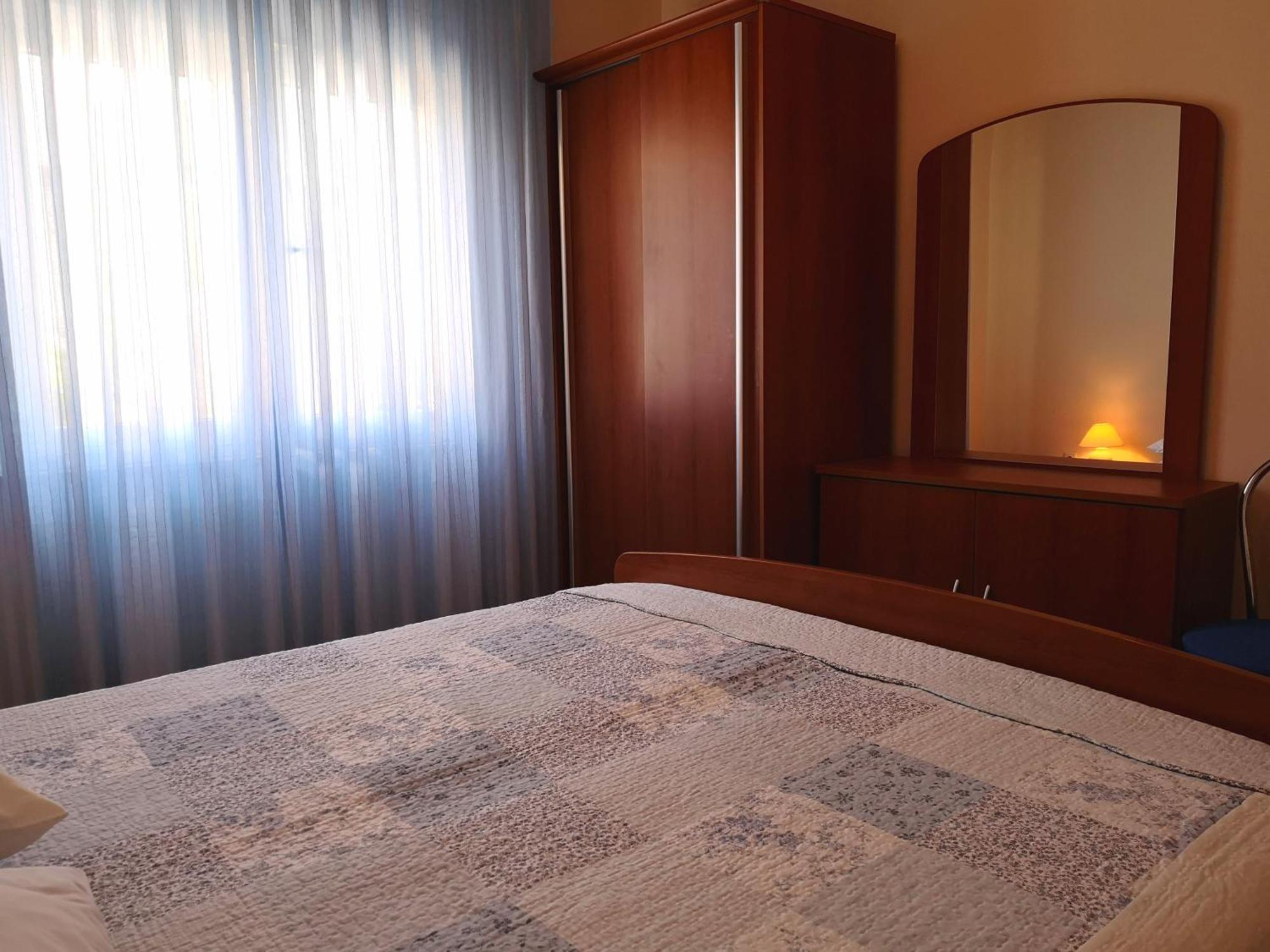 Apartments With A Swimming Pool Banjol, Rab - 11382 חדר תמונה